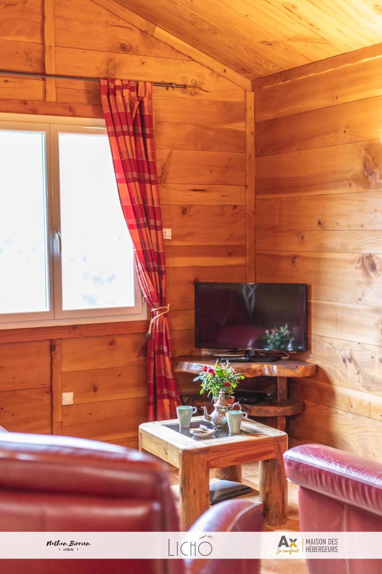 Les Balcons Montagnards Apartment Ax-les-Thermes Bagian luar foto